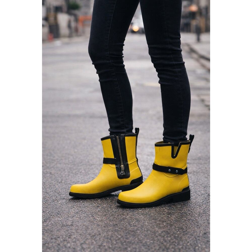 Rag & Bone Moto Rain Boots Yellow Waterproof Zip Strap Women’s Size 6 Rare
